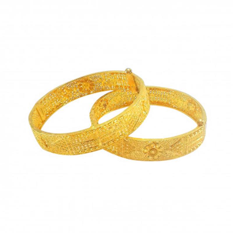 The Gold Bangle Gbg05844675