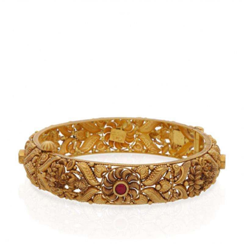 Divine Gold Bangle BADICDTRHNY124