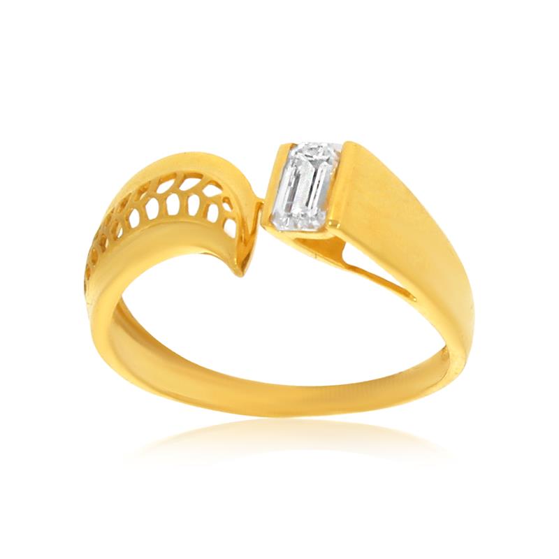 The Straight Baguette Stone Gold Ring