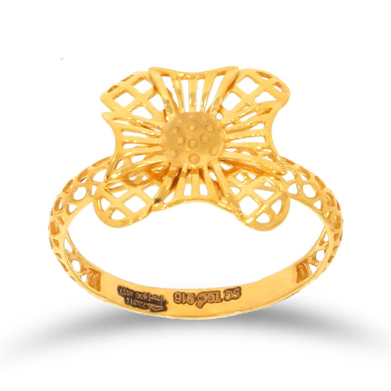 Squarish Craft Gold Ring