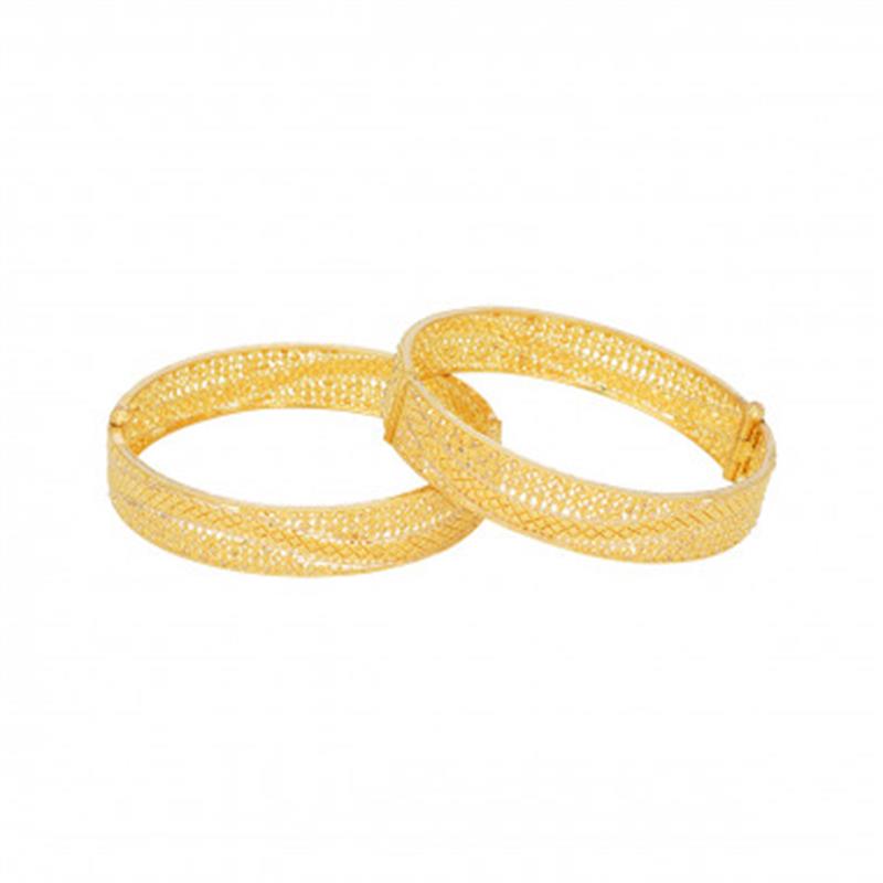 The Gold Bangle GBG08160867